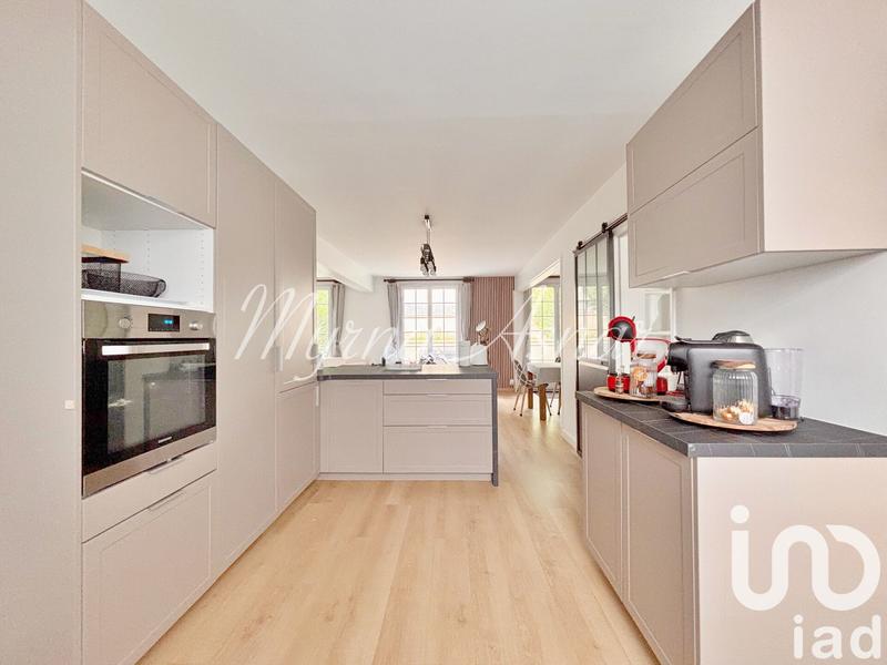 Maison - 135 m² - 6 pièces