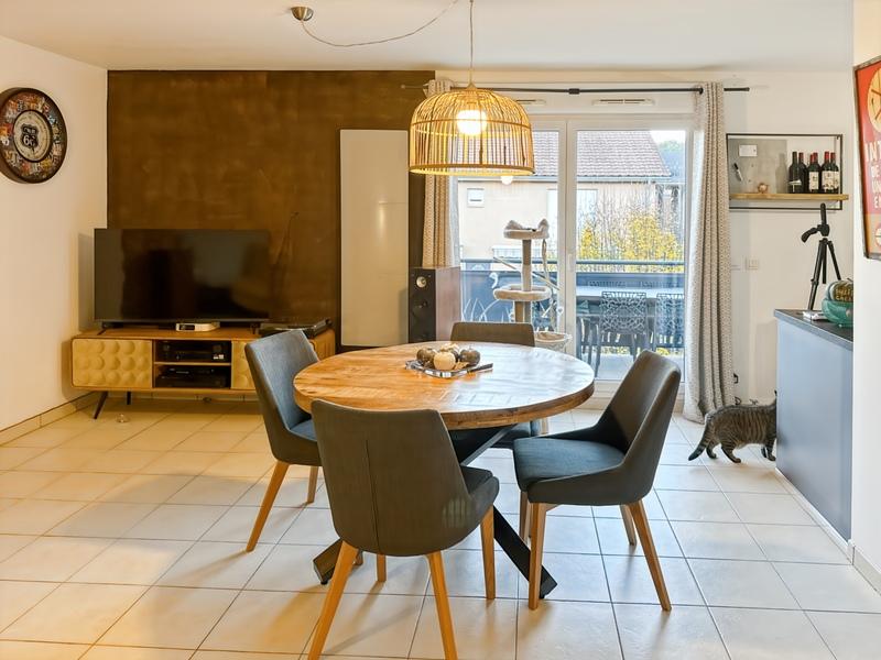 Appartement - 84 m² - 4 pièces
