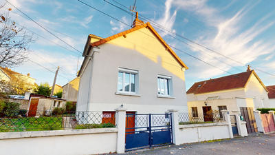 Maison - 90 m² - 3 pièces