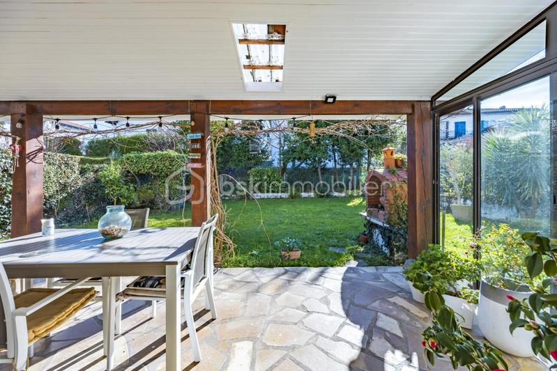 Maison - 183 m² - 5 pièces