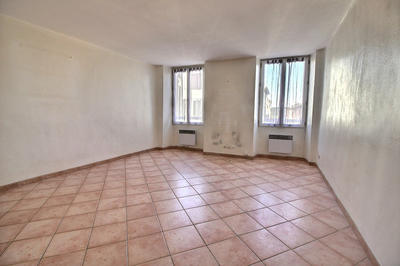 Immeuble - 5 pièces