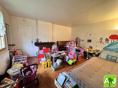 Maison ancienne - 141 m² - 6 pièces