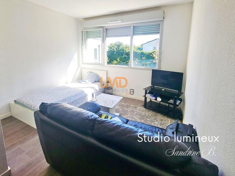 Studio - 19 m² - 1 pièce