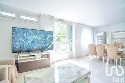 Appartement - 75 m² - 4 pièces