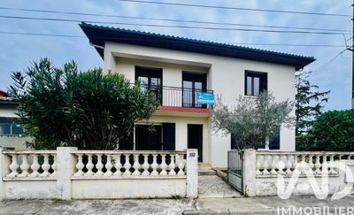 Maison - 128 m² - 7 pièces