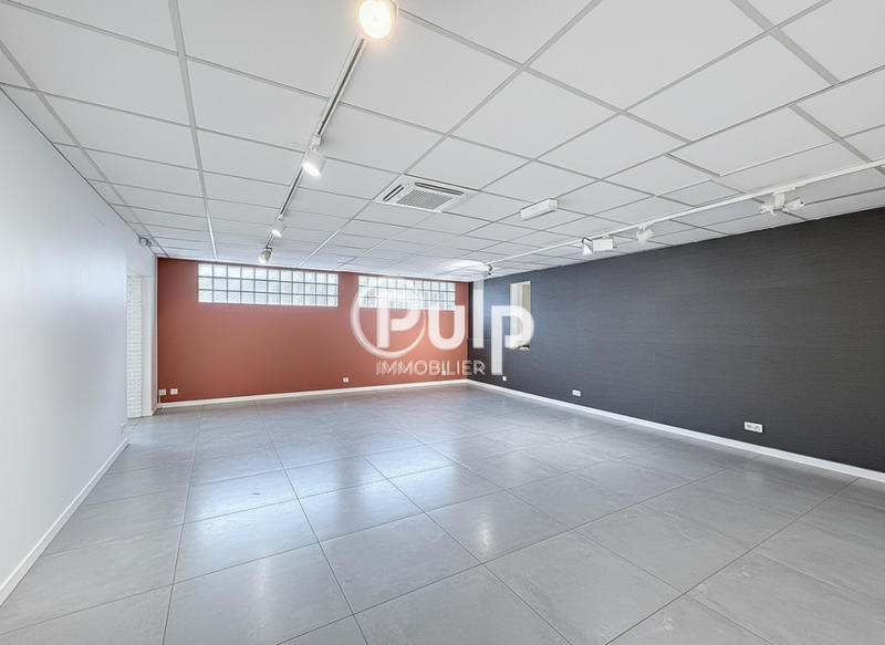 Immeuble - 220 m² - 6 pièces