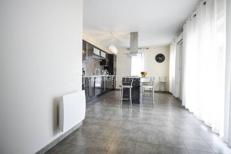 Villa - 165 m² - 6 pièces