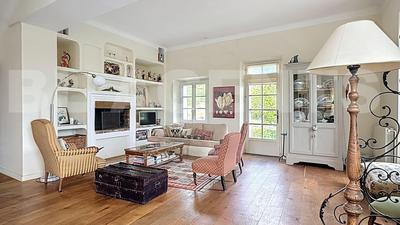 Maison - 170 m² - 6 pièces