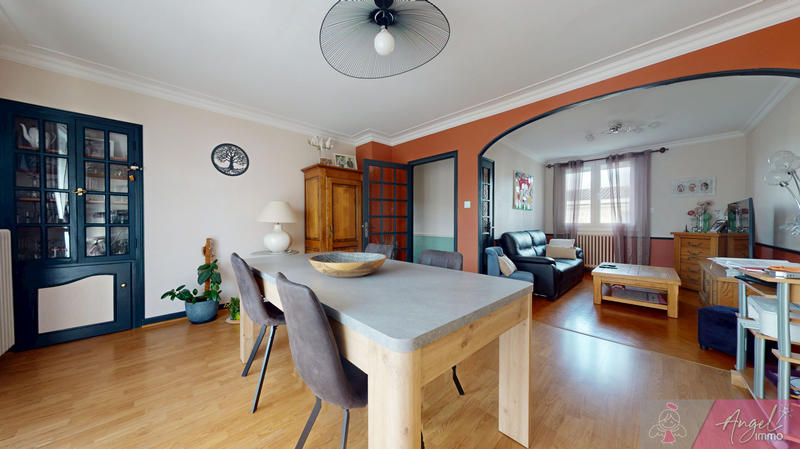 Maison - 106 m² - 4 pièces