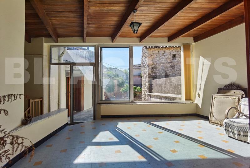 Maison de village - 171 m² - 6 pièces