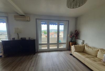 Appartement - 91 m² - 4 pièces