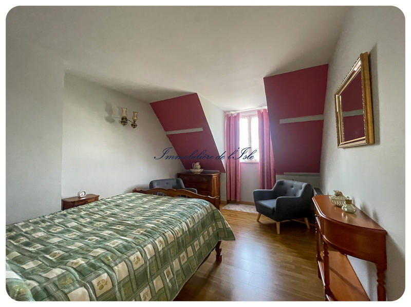 Maison - 112 m² - 5 pièces