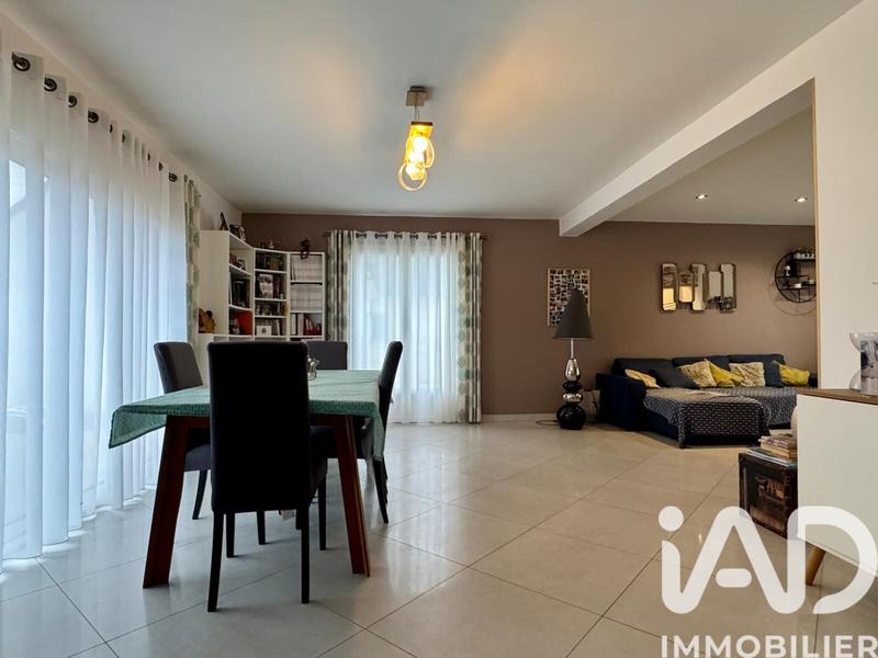 Maison - 168 m² - 7 pièces