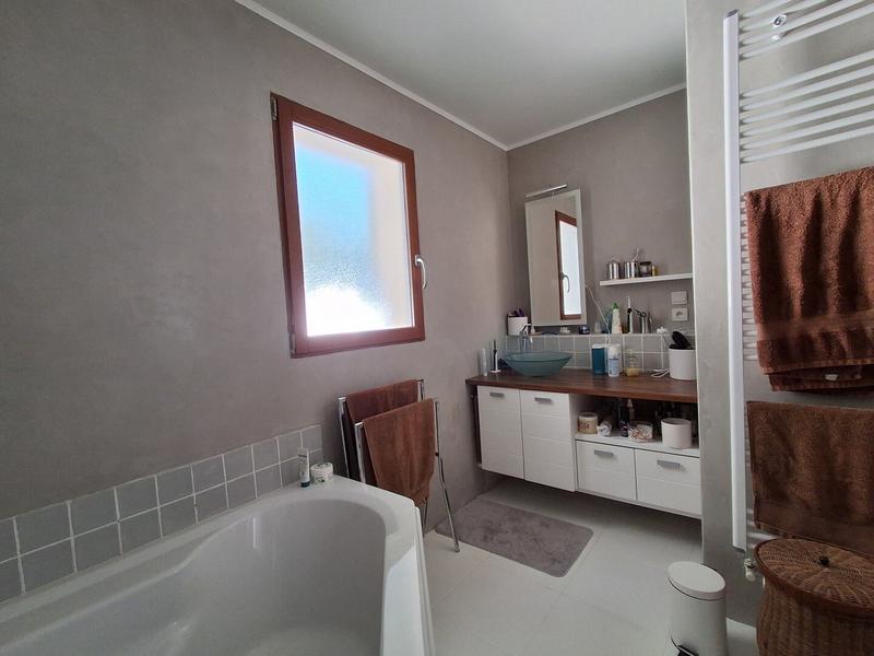 Maison - 153 m² - 7 pièces