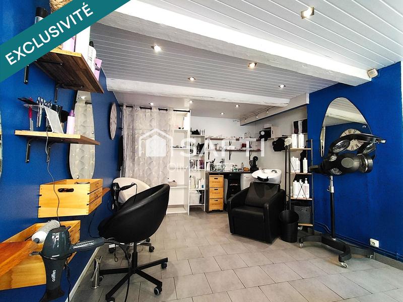 Local commercial - 18 m² - 2 pièces