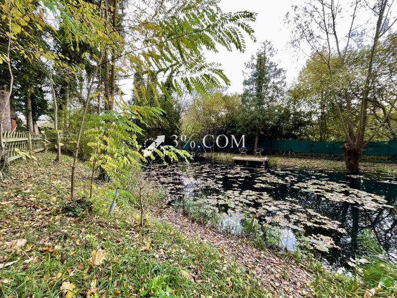 Terrain de loisirs - 1 574 m²