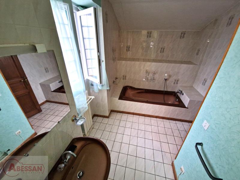 Maison de campagne - 217 m² - 9 pièces