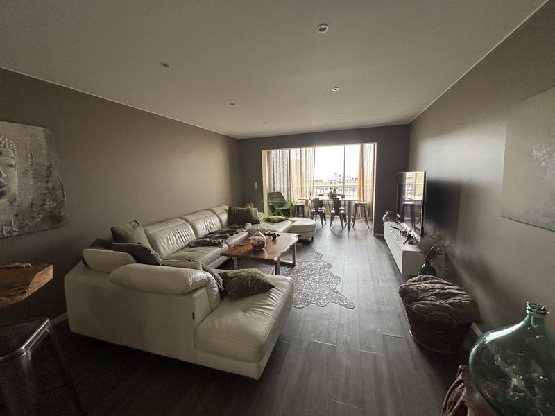 Appartement - 95 m² - 3 pièces