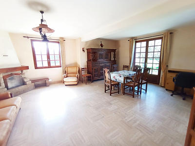 Maison - 139 m² - 6 pièces