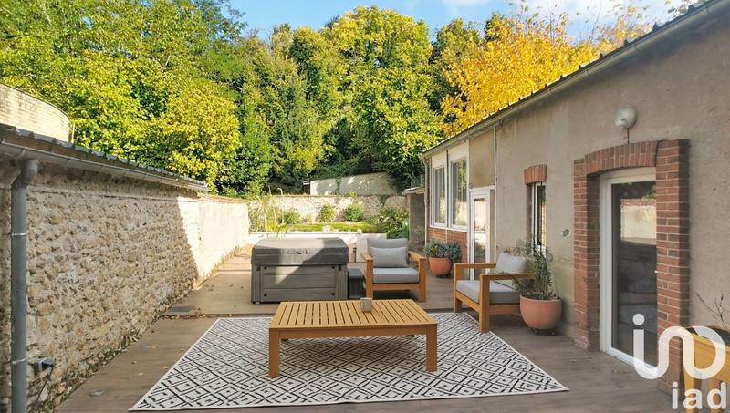 Maison de ville - 220 m² - 8 pièces