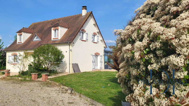 Maison - 151 m² - 7 pièces