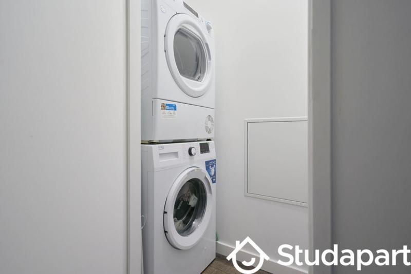 Chambre - 10 m² - 1 pièce