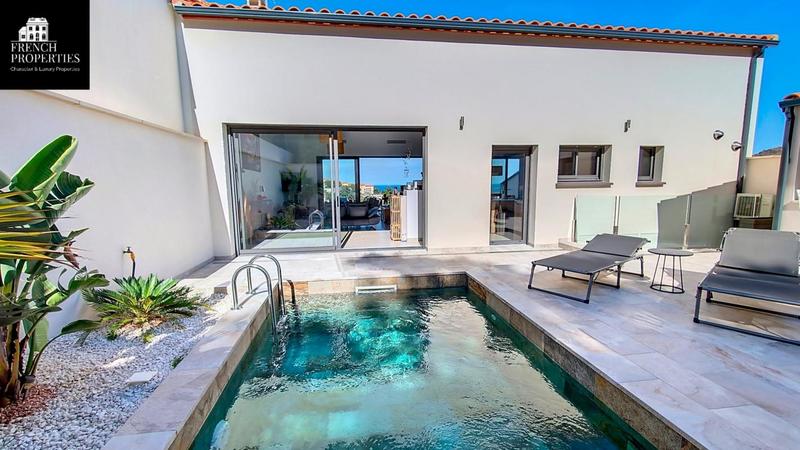 Maison - 210 m² - 5 pièces