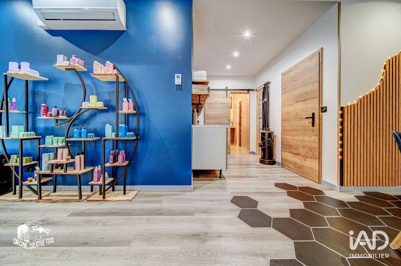 Local commercial - 101 m²