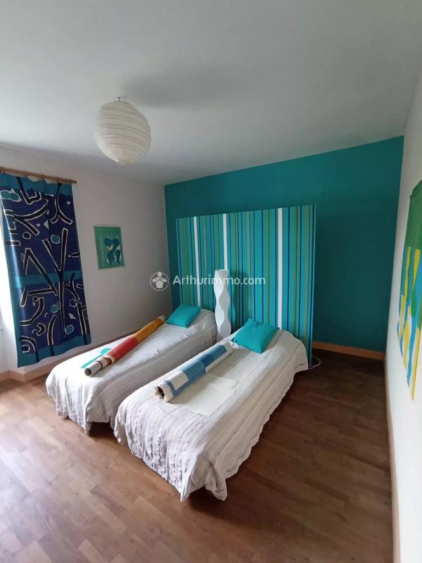 Maison - 164 m² - 7 pièces