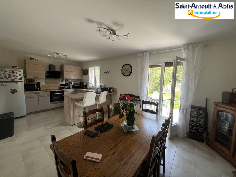 Maison - 84 m² - 4 pièces