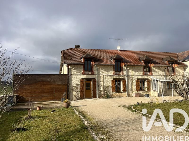 Maison - 151 m² - 6 pièces