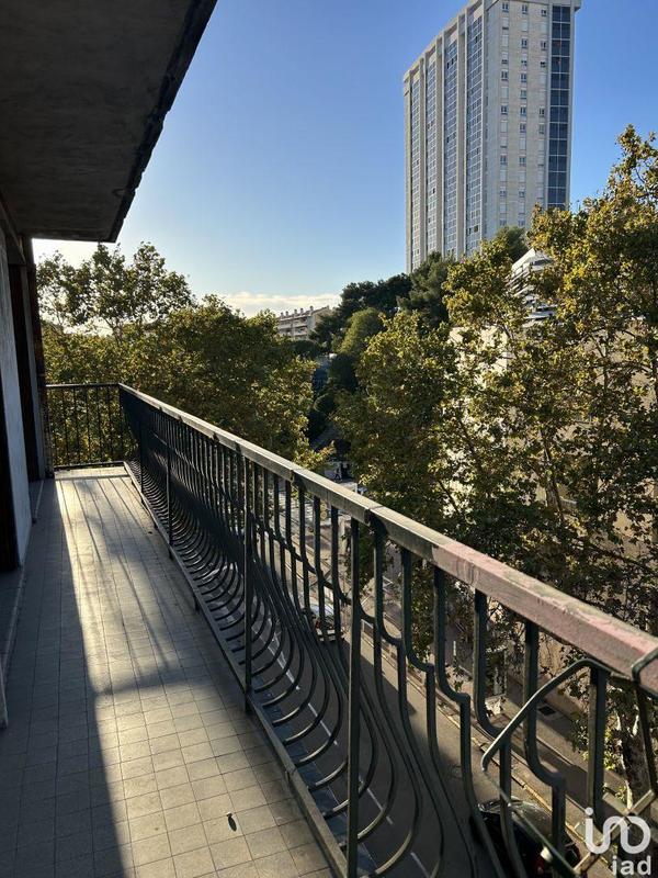 Appartement - 99 m² - 4 pièces