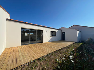 Maison - 112 m² - 4 pièces