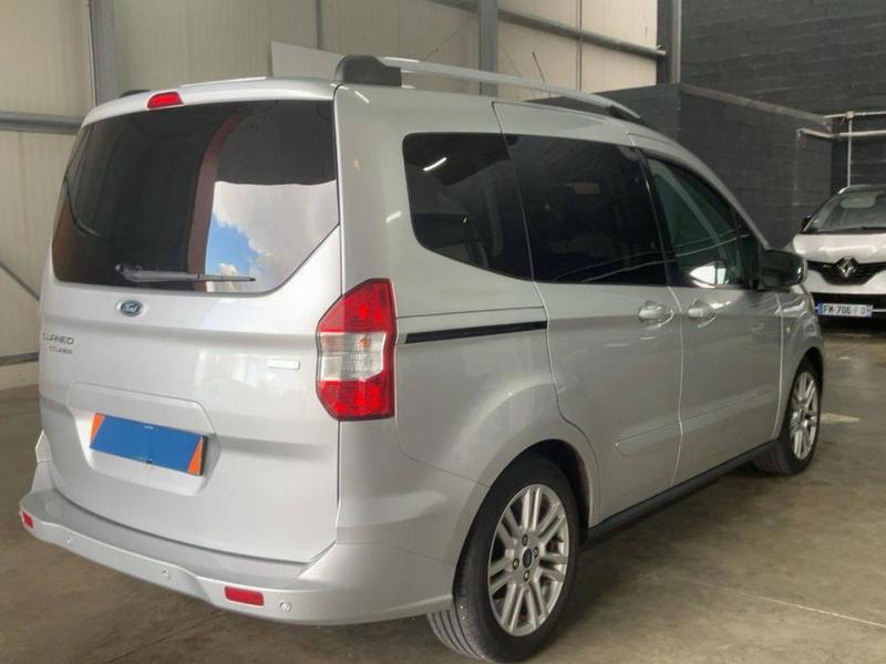 Ford Tourneo 1.0 EcoBoost 100ch Titanium