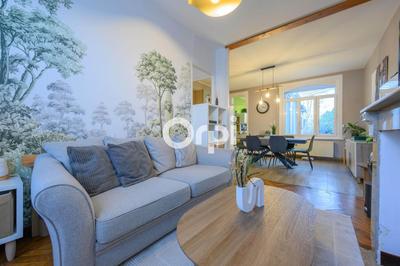 Maison - 105 m² - 5 pièces