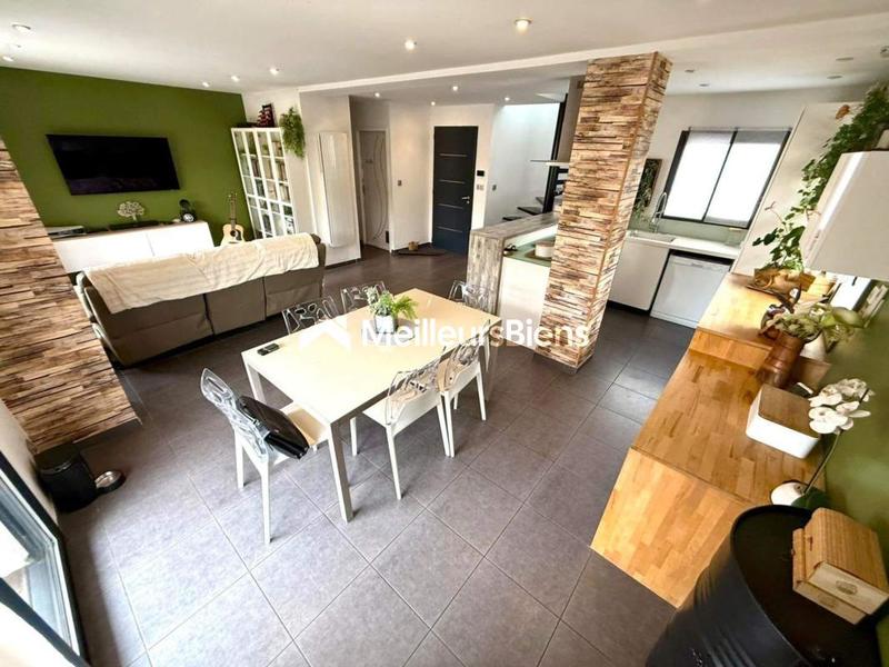 Villa - 110 m² - 5 pièces