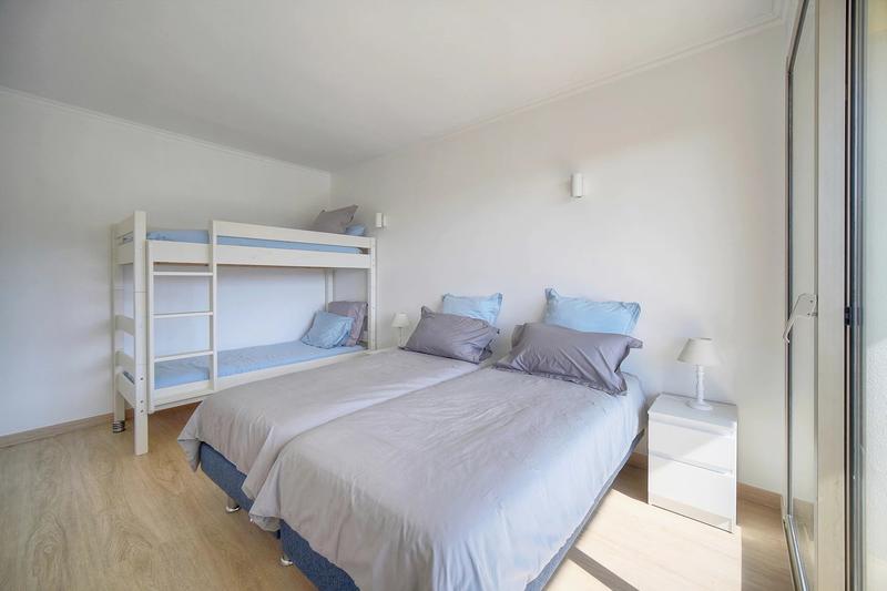 Appartement - 104 m² - 4 pièces