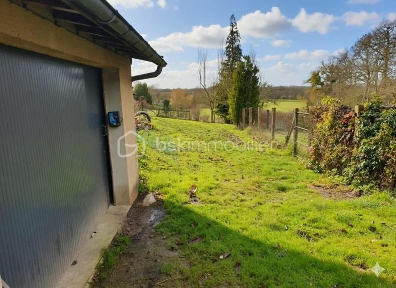 Maison - 102 m² - 4 pièces