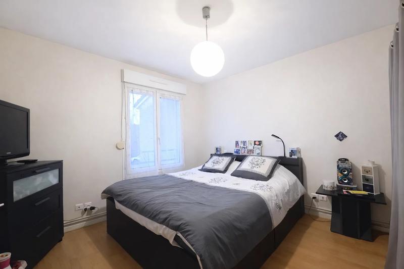 Maison - 97 m² - 5 pièces