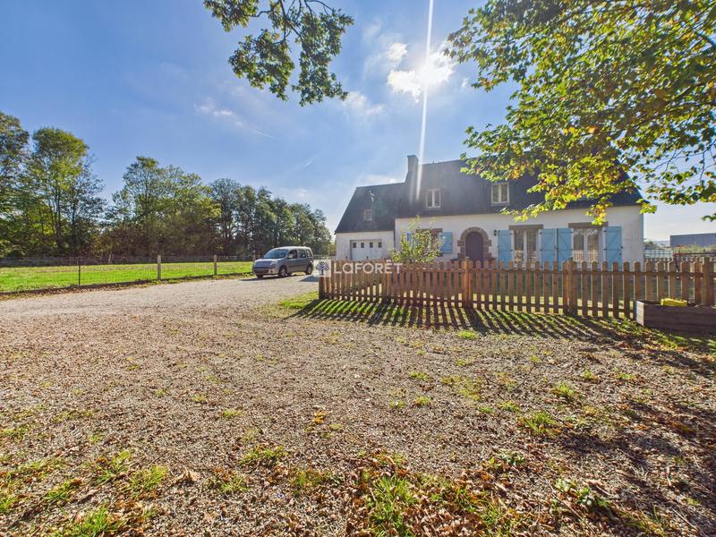 Maison - 142 m² - 6 pièces