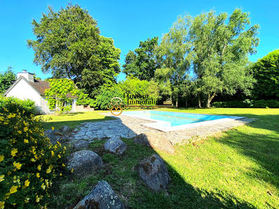 Maison - 160 m² - 7 pièces