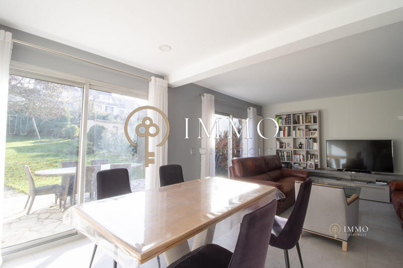 Maison - 150 m² - 7 pièces