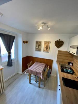 Immeuble - 240 m² - 1 pièce