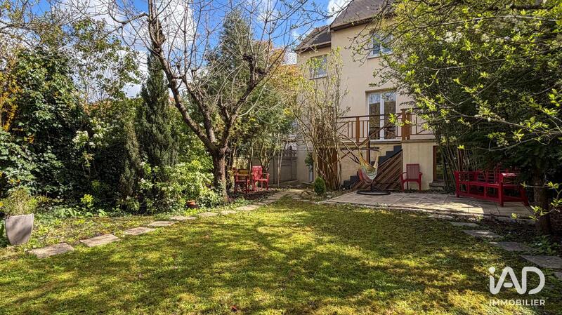 Maison - 155 m² - 6 pièces