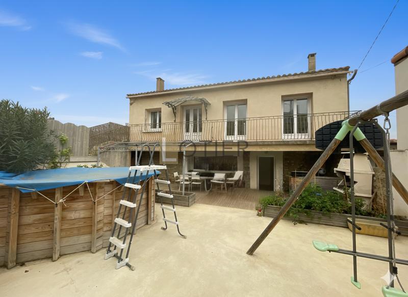 Maison - 160 m² - 5 pièces