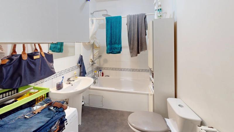 Immeuble - 196 m² - 8 pièces