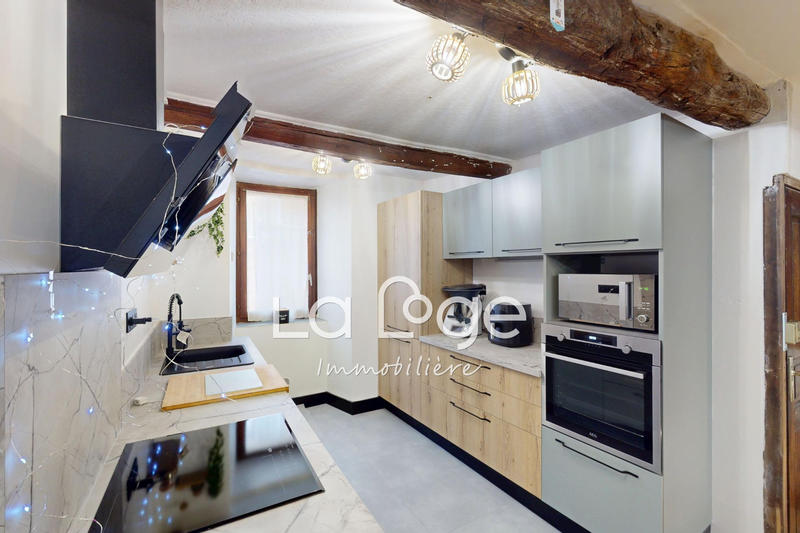 Maison - 159 m² - 5 pièces