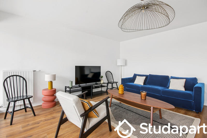 Chambre - 13 m² - 1 pièce