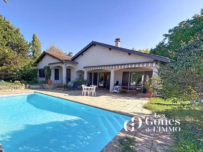 Maison - 166 m² - 6 pièces