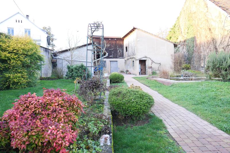 Villa - 104 m² - 5 pièces